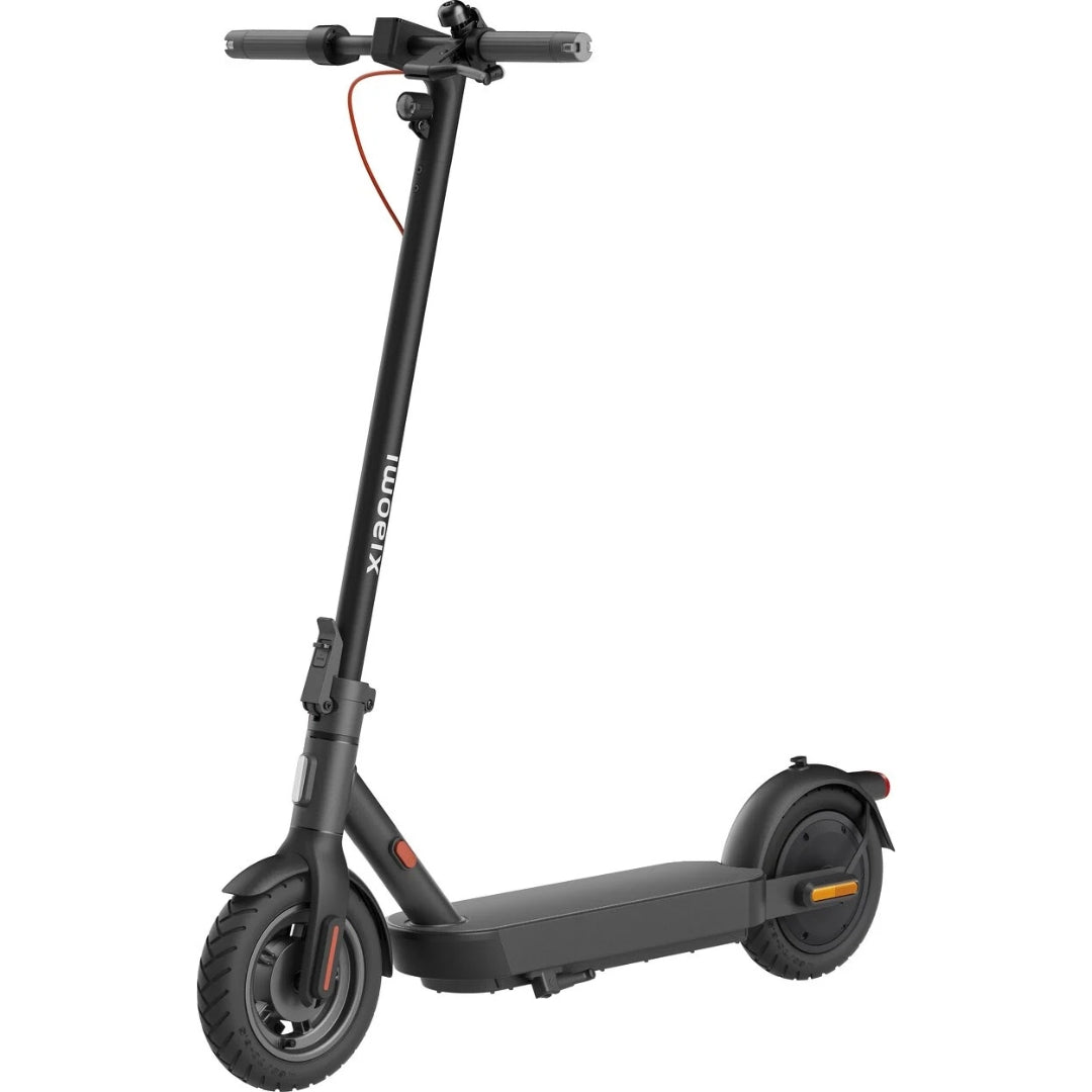 Xiaomi Elscooter 4 Pro - Hastighet 25km/h - Räckvidd 55km